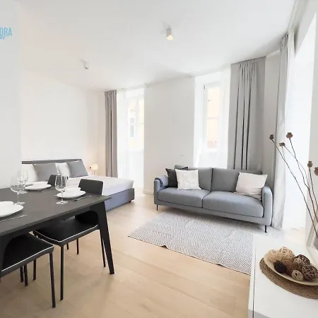 Cavana 3 Tirabora Short Rent Appartamento *