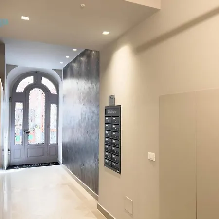 Cavana 3 Tirabora Short Rent * Trieste