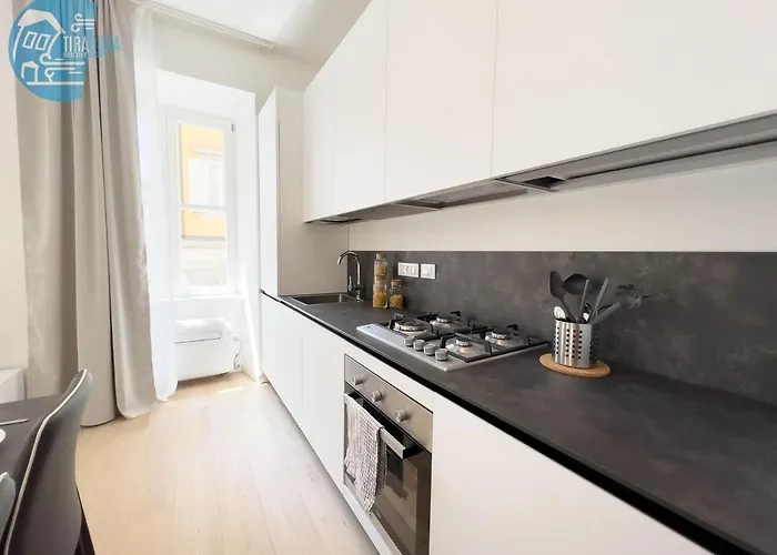 Cavana 3 Tirabora Short Rent Appartamento Trieste